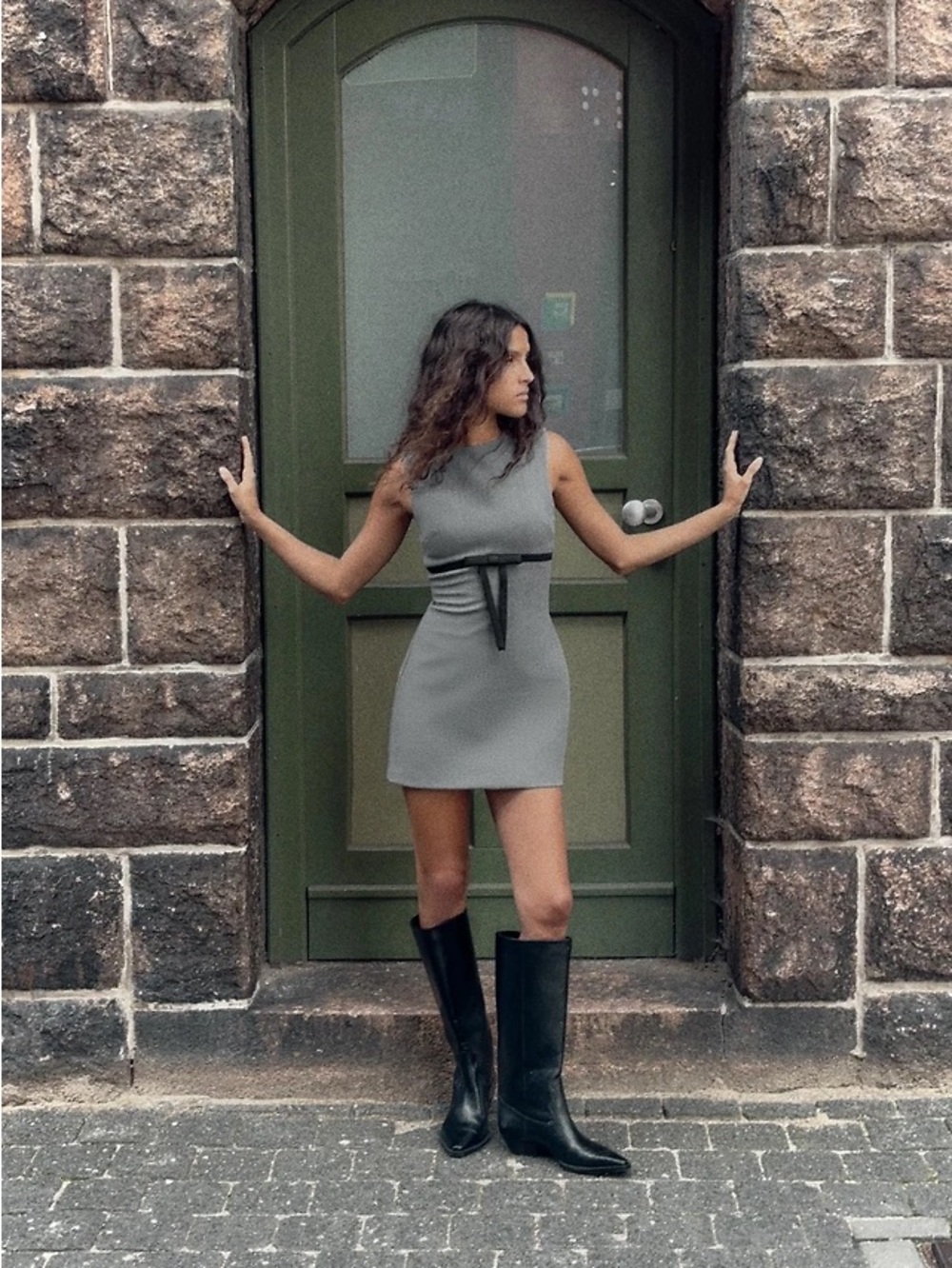 Zara Light Gray Sleeveless Mini Dress with Black Waist Tie - Picture 5 of 9